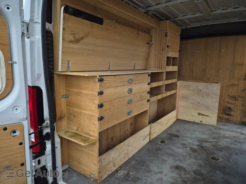 PEUGEOT Boxer 333 2.2 BlueHDi MR`14 E6.4 3.3t L2H2