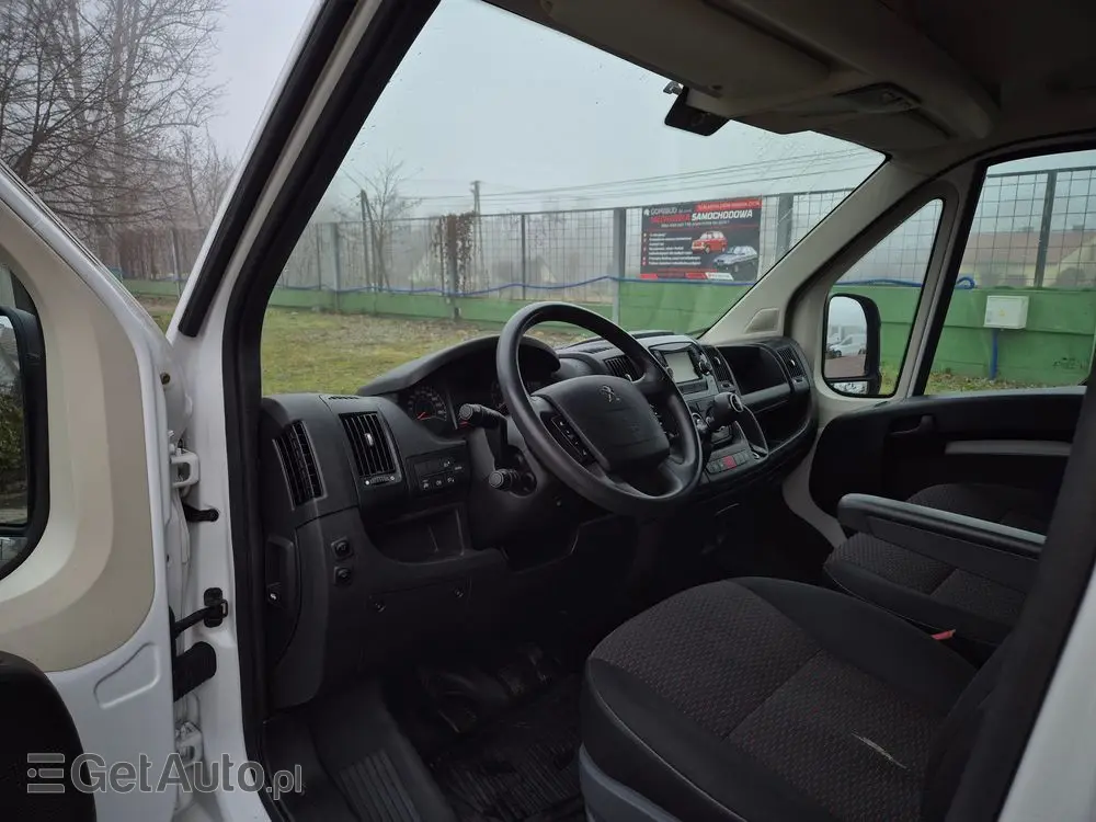 PEUGEOT Boxer 333 2.2 BlueHDi MR`14 E6.4 3.3t L2H2