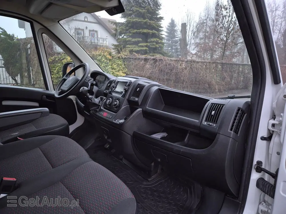 PEUGEOT Boxer 333 2.2 BlueHDi MR`14 E6.4 3.3t L2H2