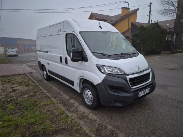 PEUGEOT Boxer 333 2.2 BlueHDi MR`14 E6.4 3.3t L2H2