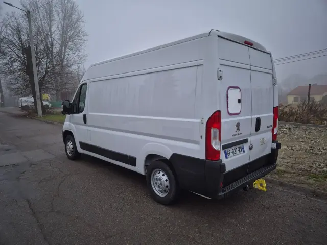 PEUGEOT Boxer 333 2.2 BlueHDi MR`14 E6.4 3.3t L2H2