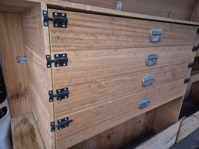 PEUGEOT Boxer 333 2.2 BlueHDi MR`14 E6.4 3.3t L2H2