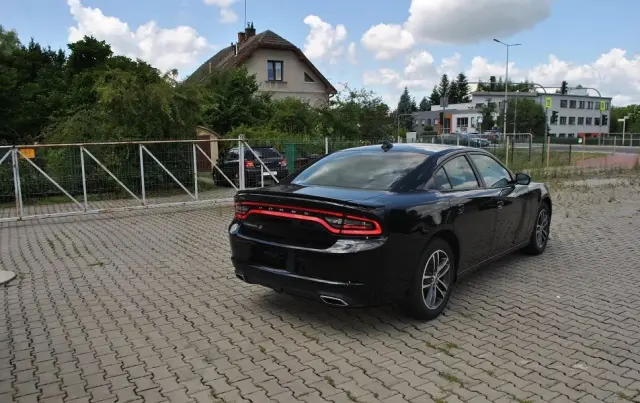 DODGE Charger 