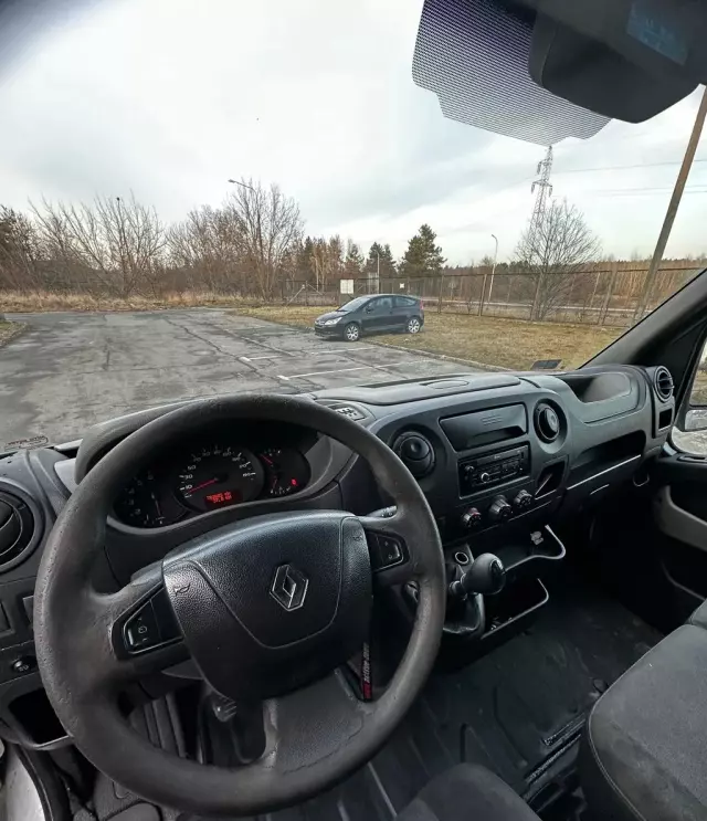 RENAULT Master 