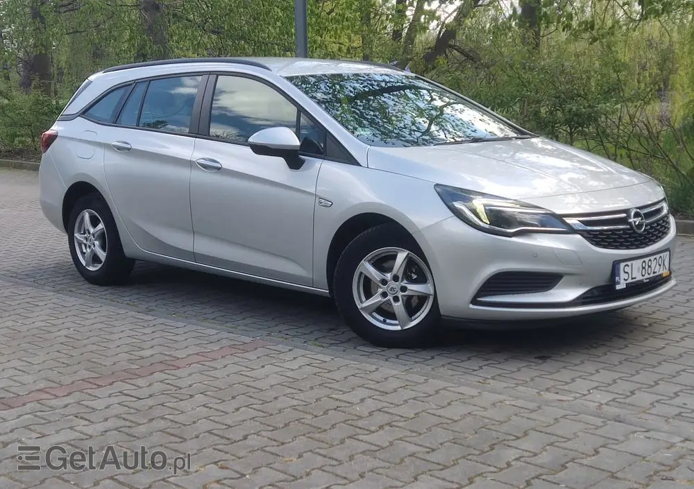 OPEL Astra 1.4 Turbo Innovation