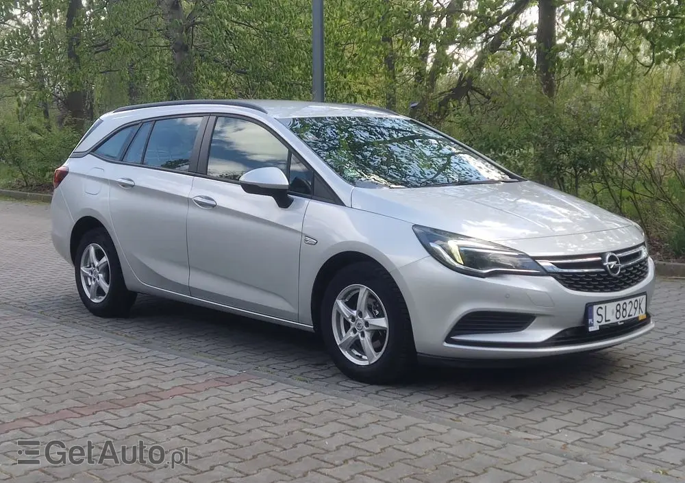 OPEL Astra 1.4 Turbo Innovation