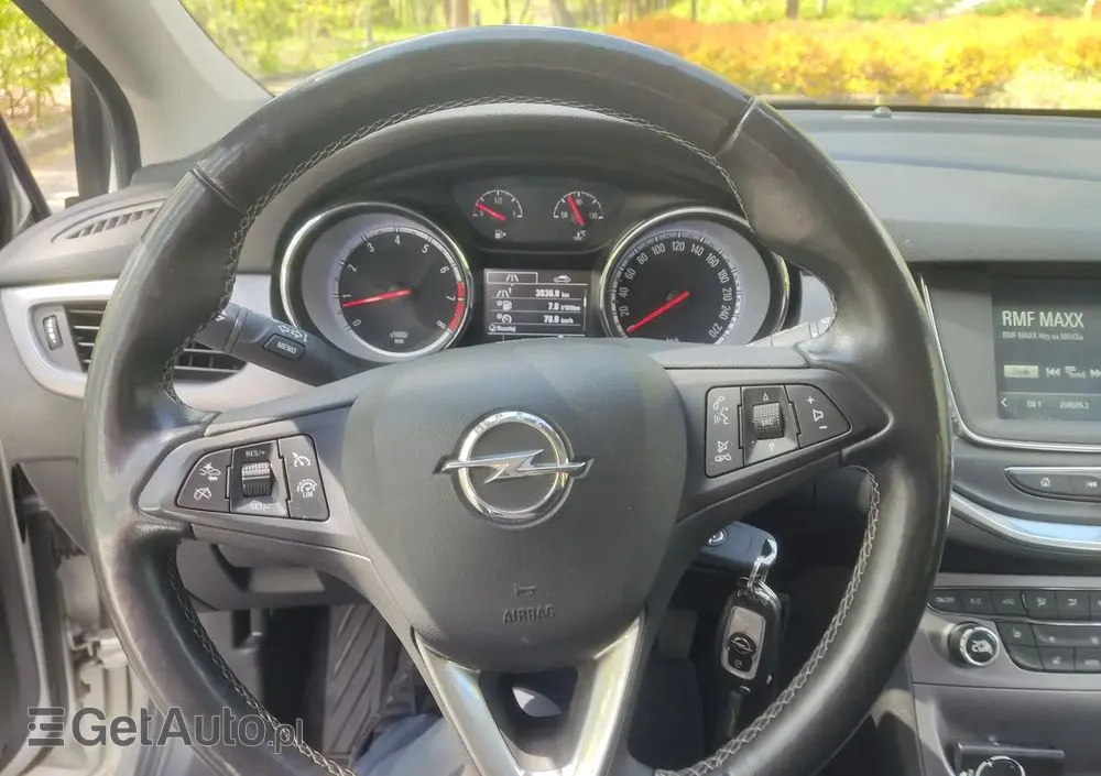 OPEL Astra 1.4 Turbo Innovation