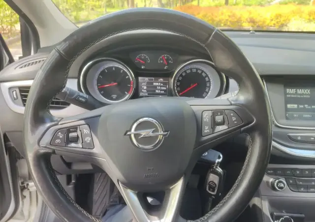 OPEL Astra 1.4 Turbo Innovation
