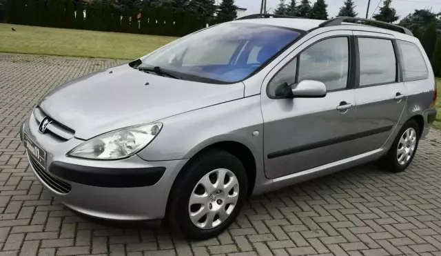 PEUGEOT 307 