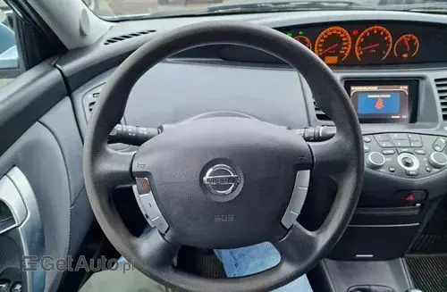 NISSAN Primera 