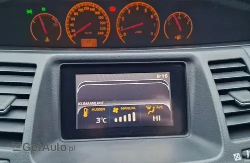 NISSAN Primera 