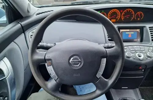 NISSAN Primera 