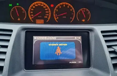 NISSAN Primera 