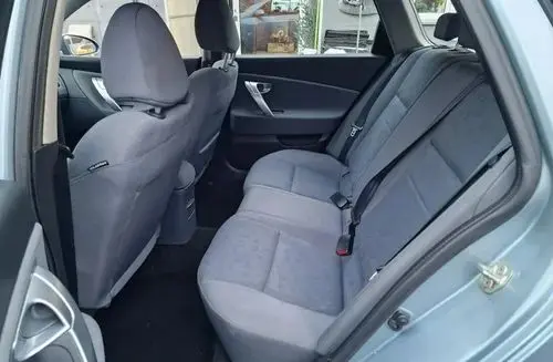NISSAN Primera 