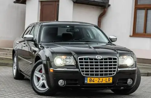 CHRYSLER 300C 