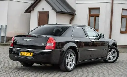 CHRYSLER 300C 
