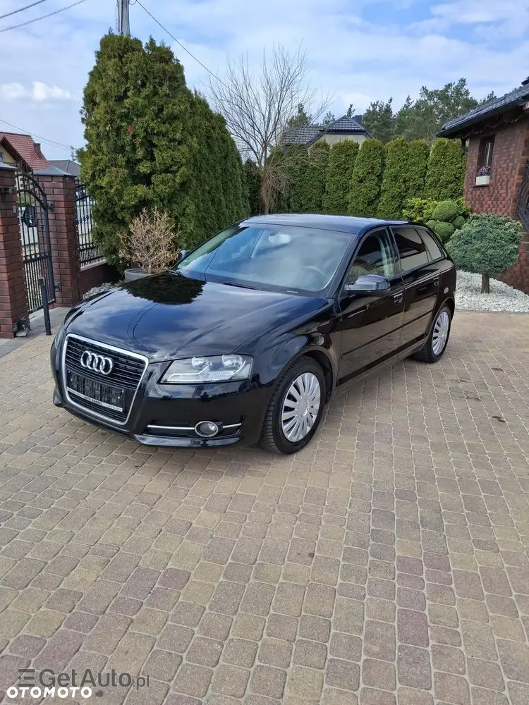 AUDI A3 Sportback 