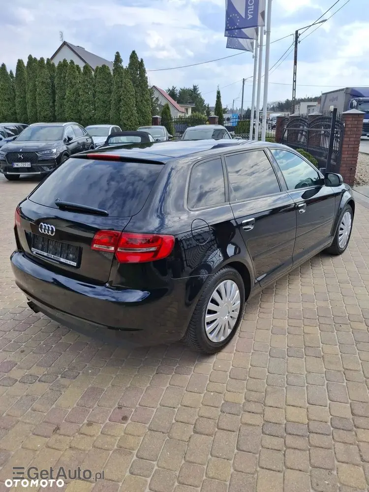 AUDI A3 Sportback 