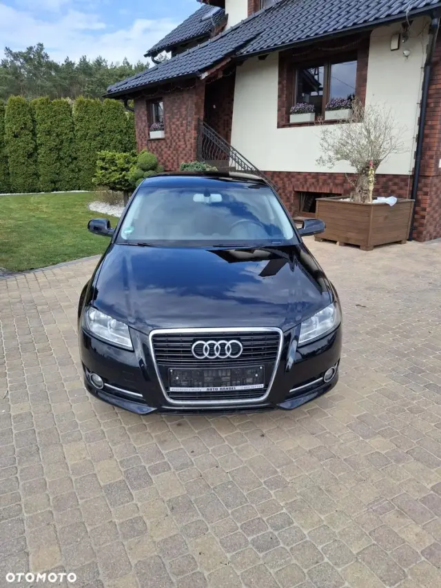 AUDI A3 Sportback 