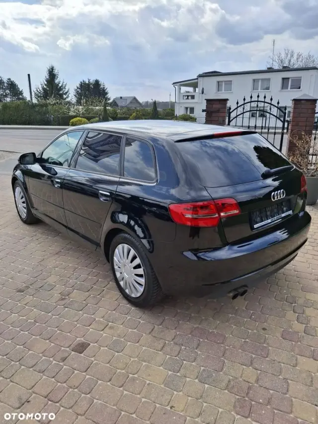 AUDI A3 Sportback 