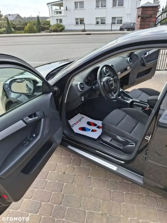 AUDI A3 Sportback 