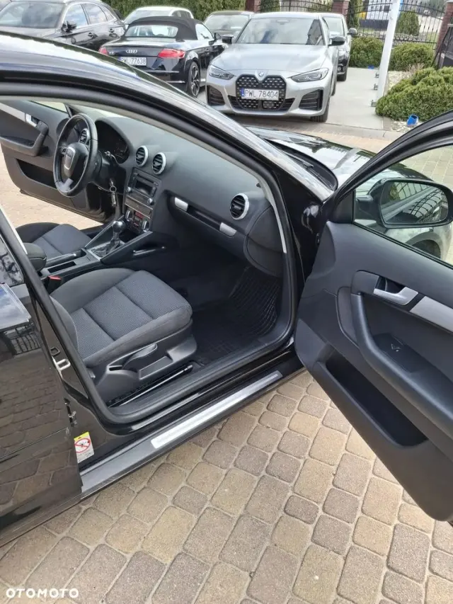 AUDI A3 Sportback 
