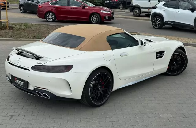 MERCEDES-BENZ AMG GT C 4.0 V8 (557 KM) DCT