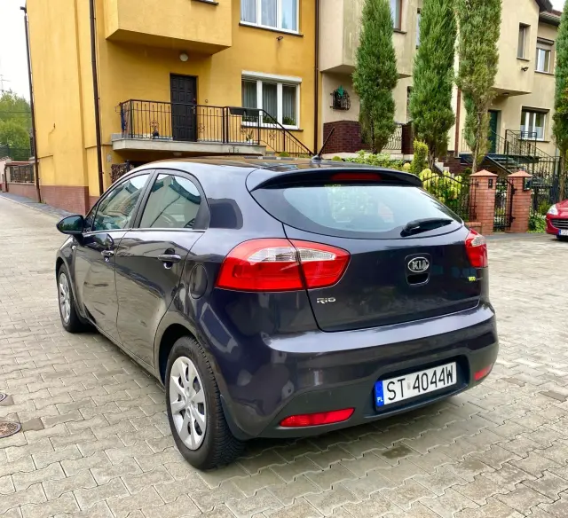 KIA Rio 