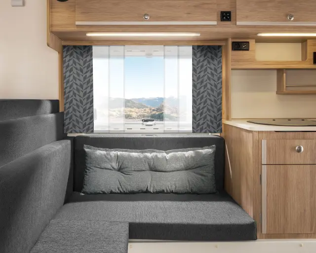 INNY KABINA KEMPINGOWA TISCHER TRAIL 220 