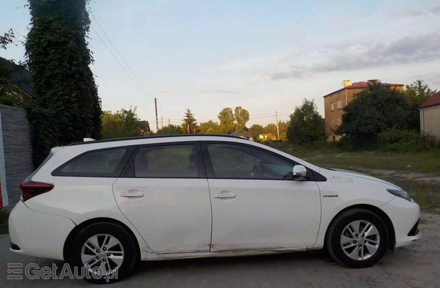 TOYOTA Auris 