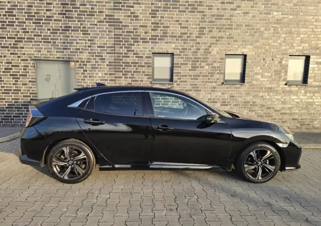 HONDA Civic 1.0 T Executive (Navi)