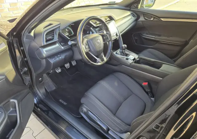 HONDA Civic 1.0 T Executive (Navi)