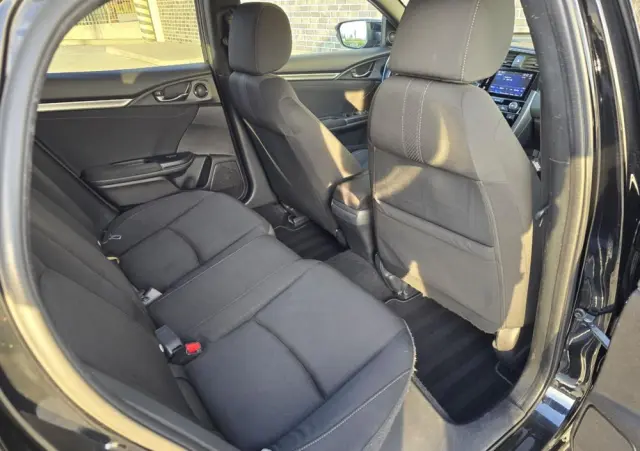 HONDA Civic 1.0 T Executive (Navi)