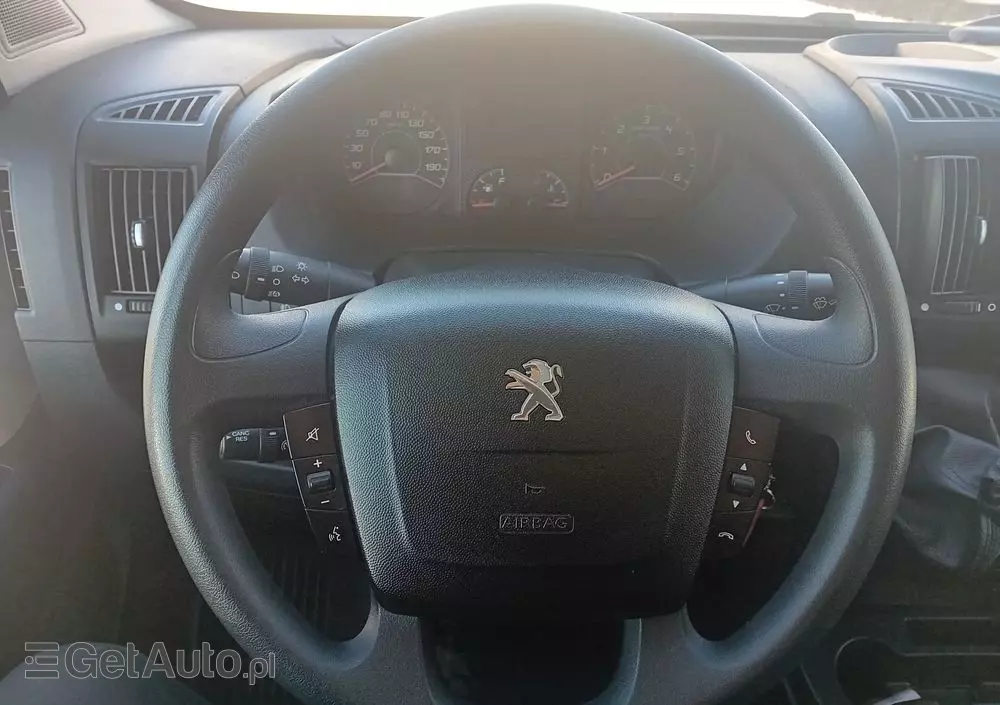 PEUGEOT Boxxer 