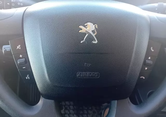 PEUGEOT Boxxer 
