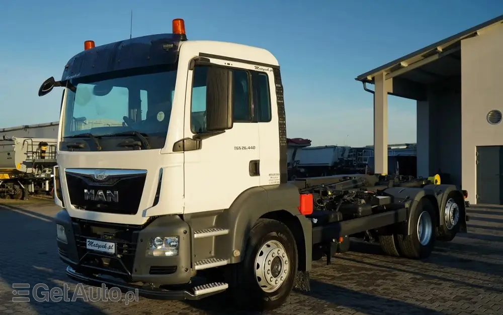 MAN TGS 26.440 / HAKOWIEC / MARREL AL TAM 20U  / 20 T / 6x2 / OŚ SKRĘTNA PODNOSZONA / OPONY 100% / EURO 6 