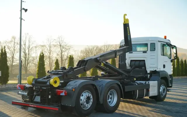 MAN TGS 26.440 / HAKOWIEC / MARREL AL TAM 20U  / 20 T / 6x2 / OŚ SKRĘTNA PODNOSZONA / OPONY 100% / EURO 6 