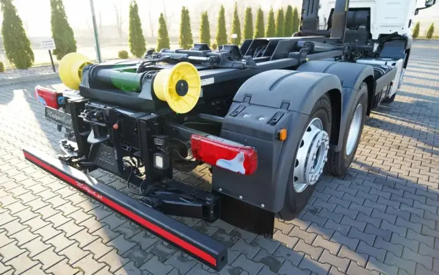 MAN TGS 26.440 / HAKOWIEC / MARREL AL TAM 20U  / 20 T / 6x2 / OŚ SKRĘTNA PODNOSZONA / OPONY 100% / EURO 6 