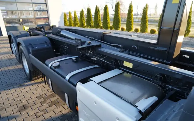 MAN TGS 26.440 / HAKOWIEC / MARREL AL TAM 20U  / 20 T / 6x2 / OŚ SKRĘTNA PODNOSZONA / OPONY 100% / EURO 6 