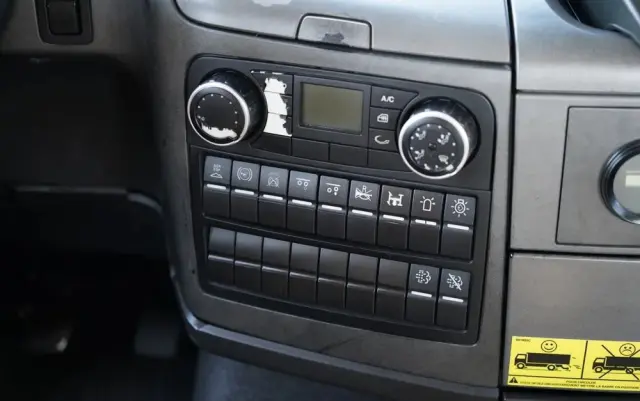 MAN TGS 26.440 / HAKOWIEC / MARREL AL TAM 20U  / 20 T / 6x2 / OŚ SKRĘTNA PODNOSZONA / OPONY 100% / EURO 6 