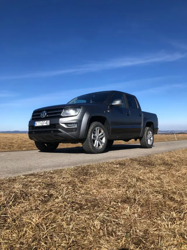 VOLKSWAGEN Amarok Highline 4Mot