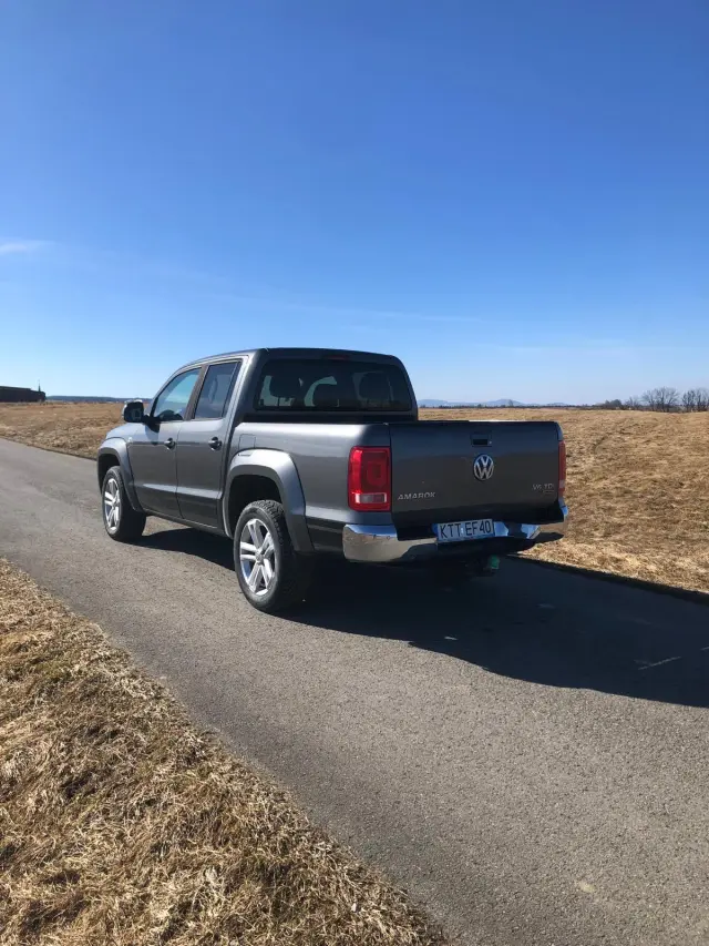 VOLKSWAGEN Amarok Highline 4Mot