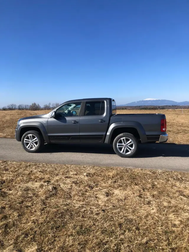 VOLKSWAGEN Amarok Highline 4Mot