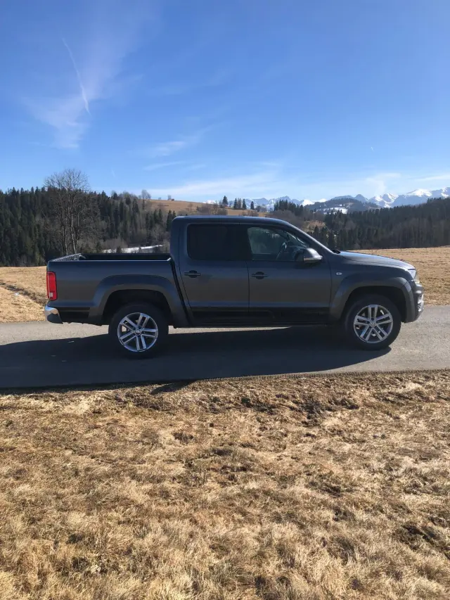 VOLKSWAGEN Amarok Highline 4Mot