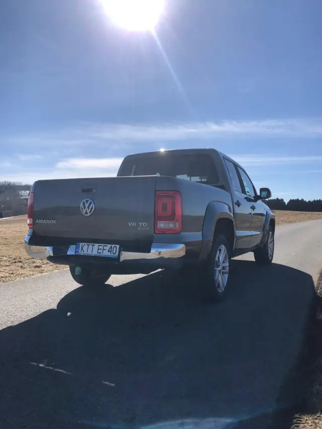 VOLKSWAGEN Amarok Highline 4Mot