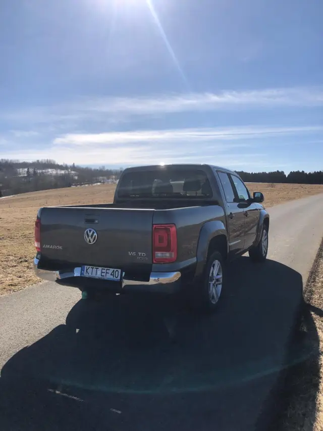 VOLKSWAGEN Amarok Highline 4Mot
