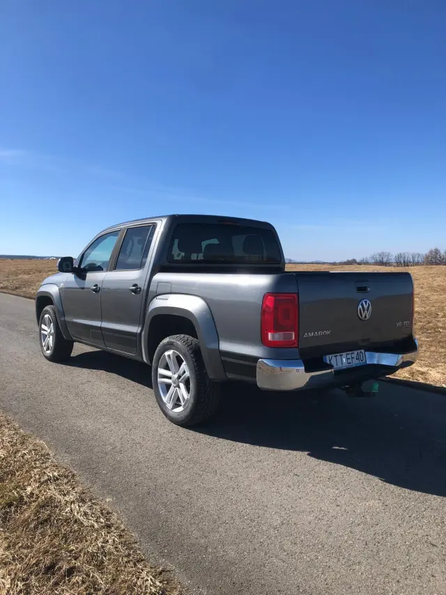 VOLKSWAGEN Amarok Highline 4Mot