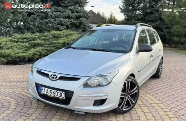 HYUNDAI I30 