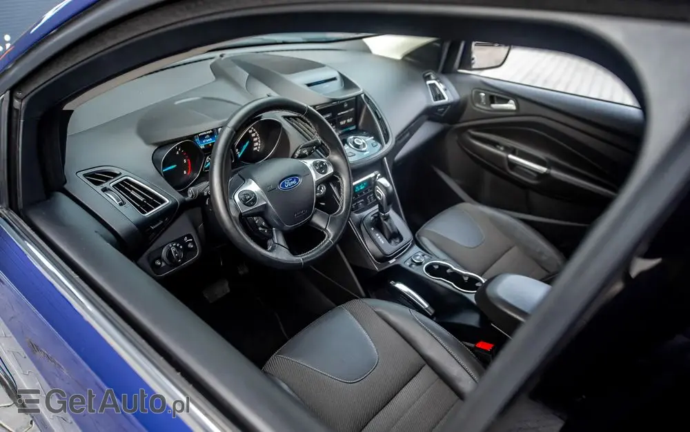 FORD Kuga 2.0 TDCi 4x4 Titanium