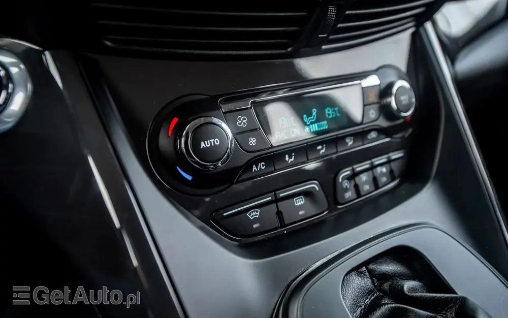 FORD Kuga 2.0 TDCi 4x4 Titanium